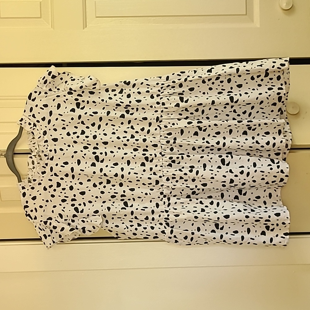 Shein 4xl black and while polka dot blouse
